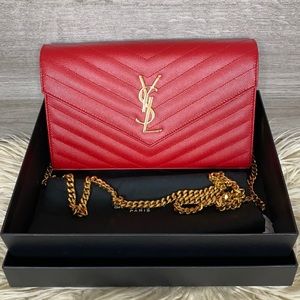 YSL wallet on chain in excellent condition